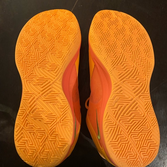 Giannas FREAK Orange. Brand new, never worn! - Picture 5 of 9